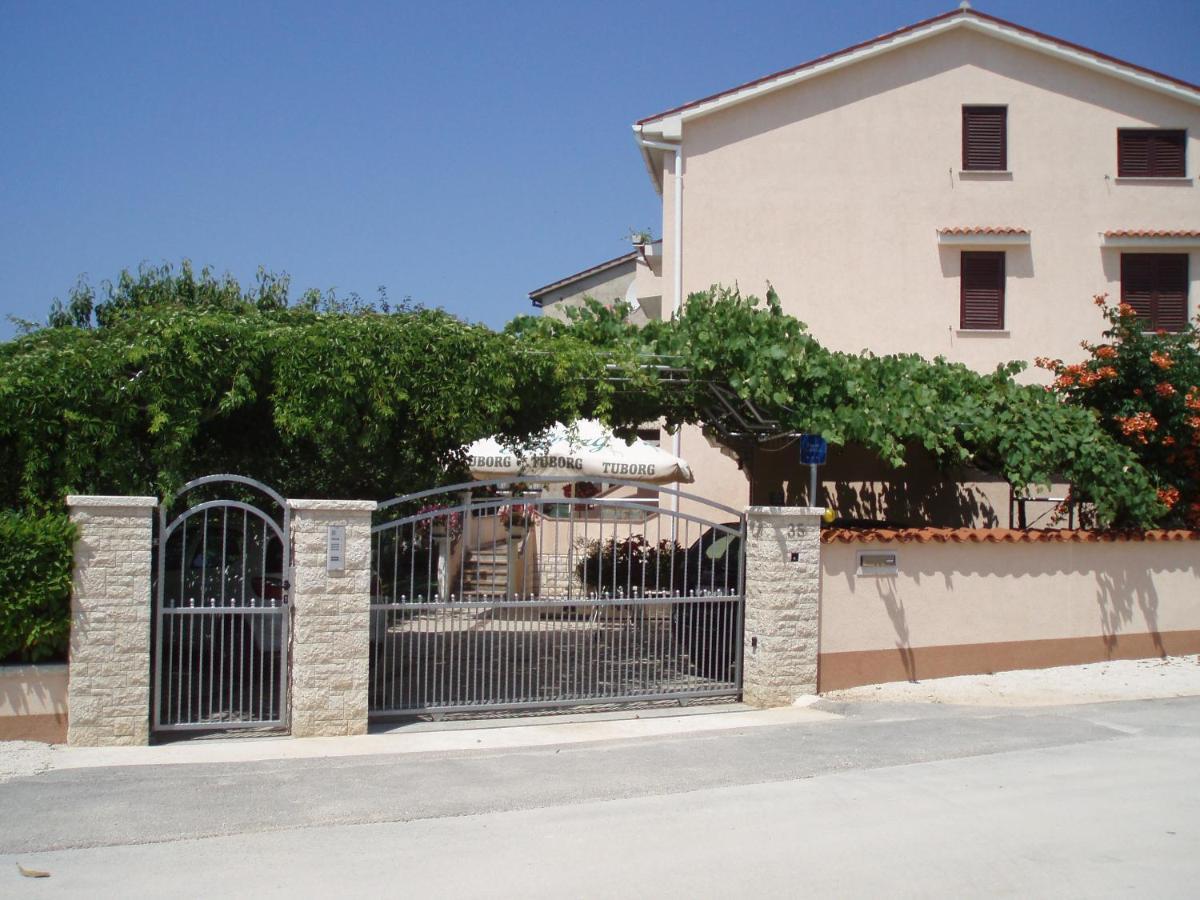Haus Milan Ap3 Apartment Fazana Exterior photo